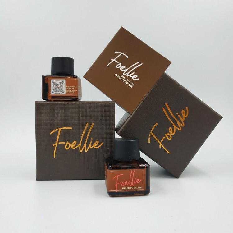 Review nước hoa Foellie de Foret màu nâu