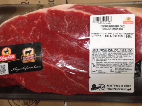 Chọn thịt bò không béo quá mức và giảm tiêu thụ các sản phẩm thịt bò chế biến có nhiều chất bảo quản